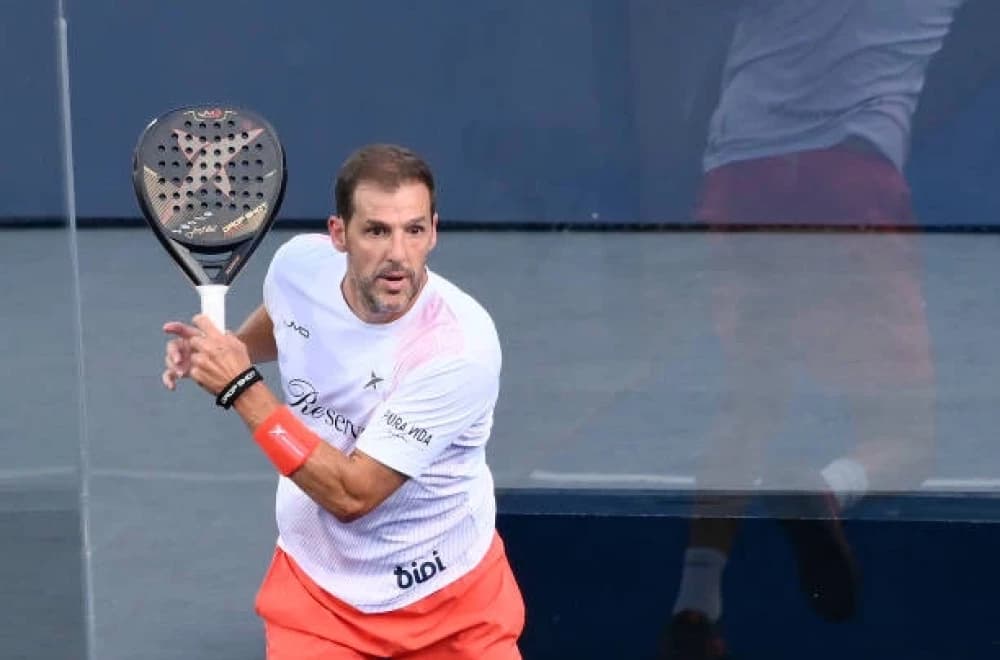 Juan Martin Diaz: Padel Legend and Iconic Player Juan Martin Diaz: Padel Legend and Iconic Player